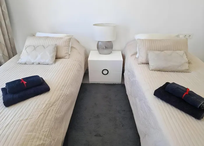 Lynx With Heated Pool V108 Βίλα